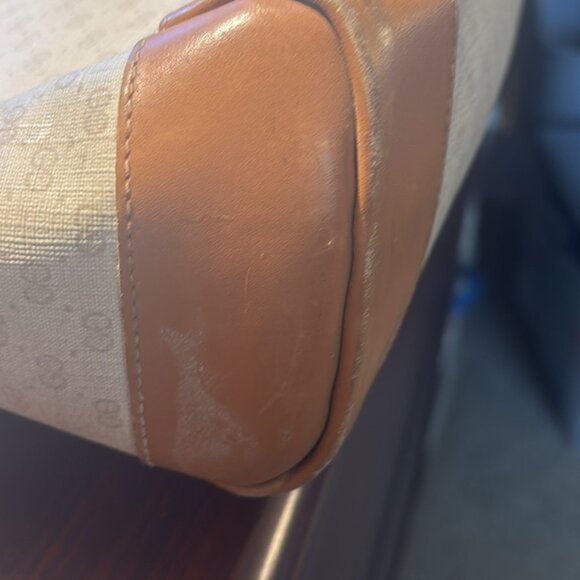 Gucci Tote - Picture 4 of 4